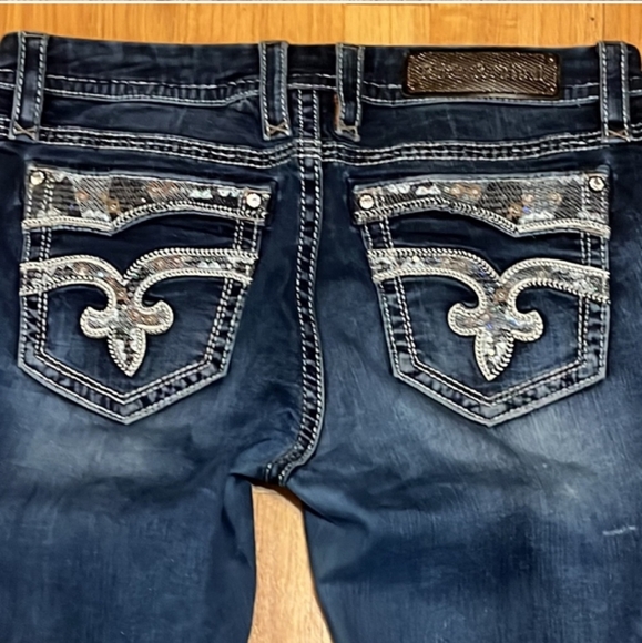 Rock Revival Skinny Jeans - Picture 1 of 7